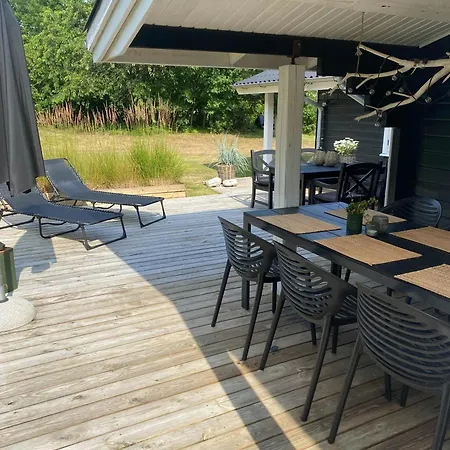 Log With Hot Tub And Fjord View Viborg